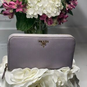 Prada Saffiano Continental Wallet in Lilac Full Inclusion EUC